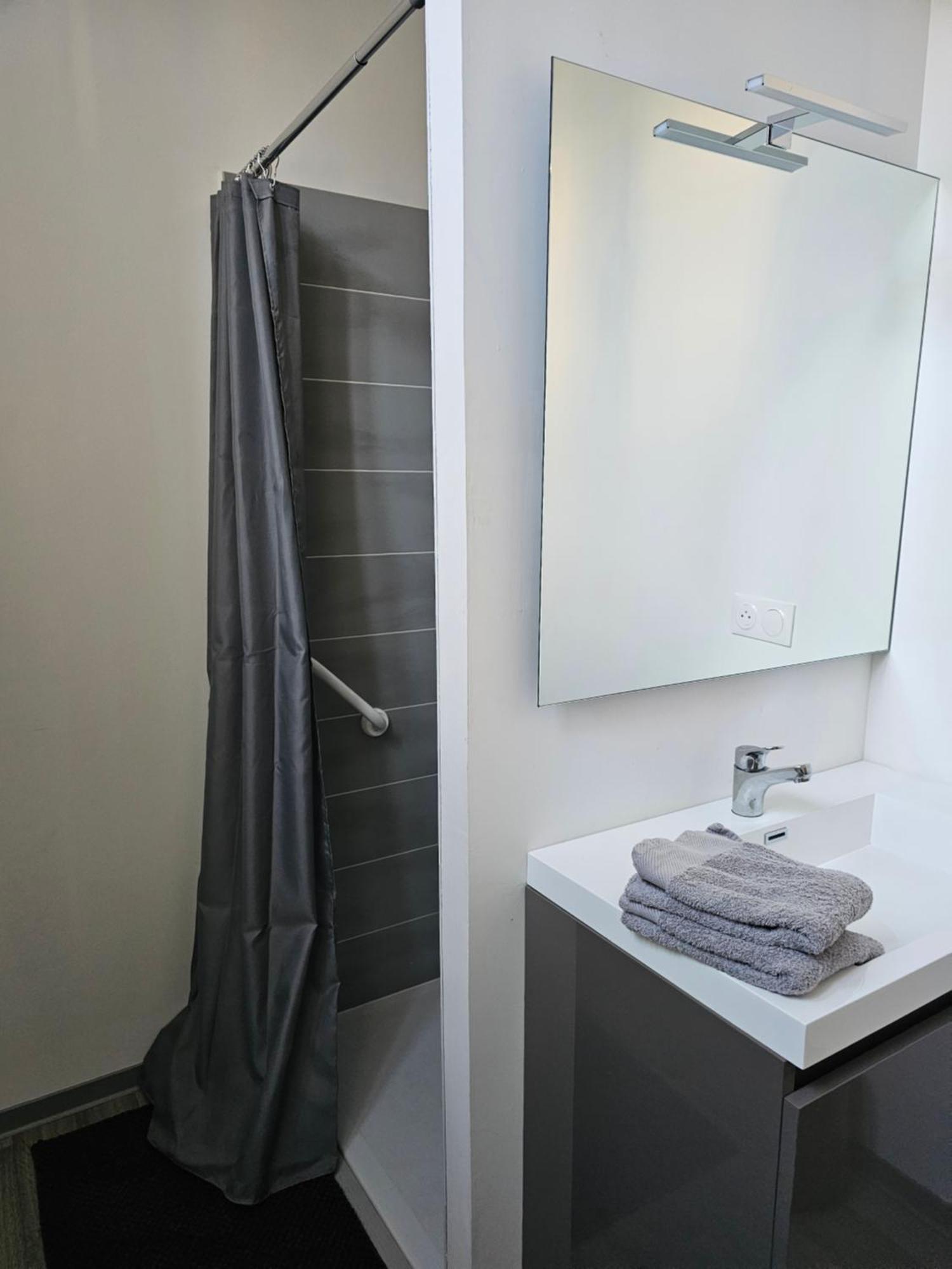 Logement Centre Ville Maurs Экстерьер фото